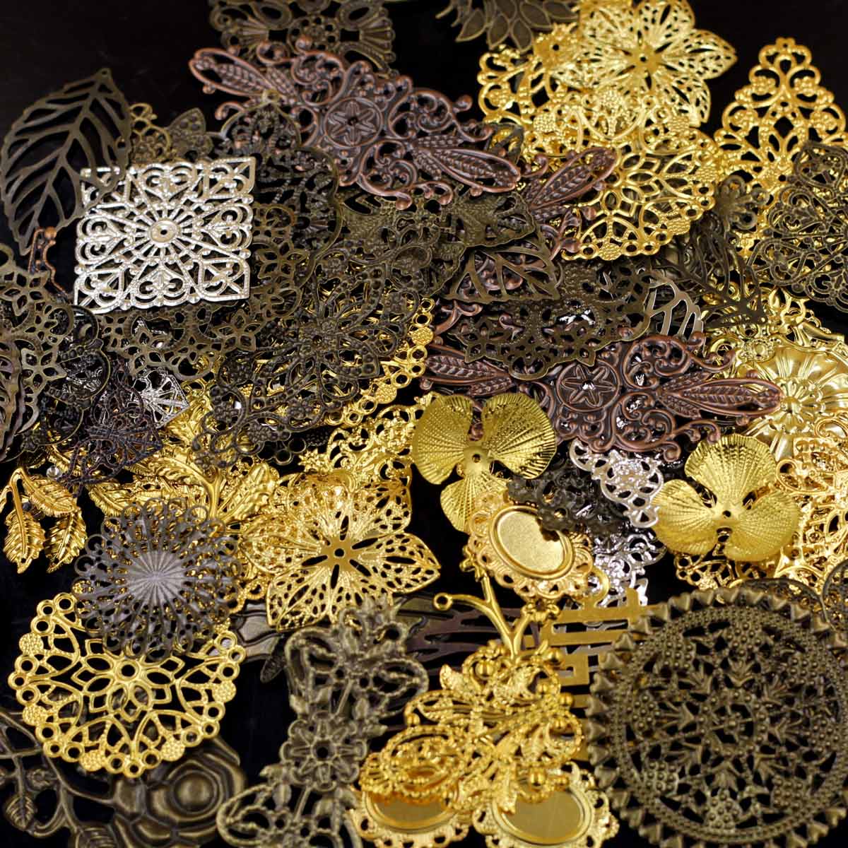 装飾コネクタランダム混合三角形花柄フィリグリーラップ合金クラ - Embellishment Crafts のレビューと価格